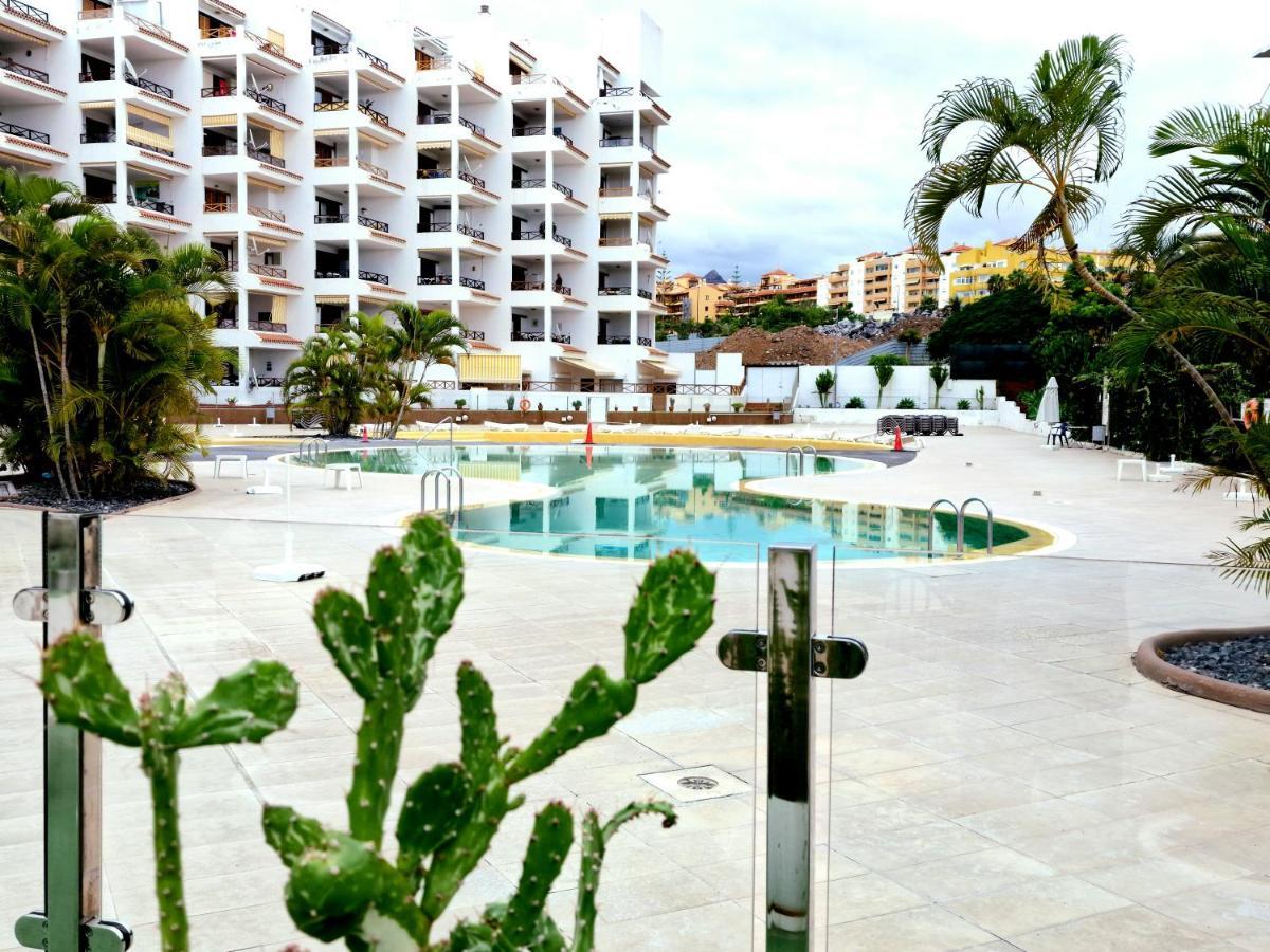 Luxury San Marino Apartment & Pool View Los Cristianos  Eksteriør billede