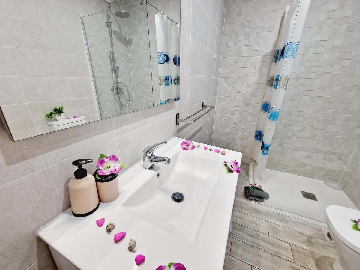 Luxury San Marino Apartment & Pool View Los Cristianos  Eksteriør billede