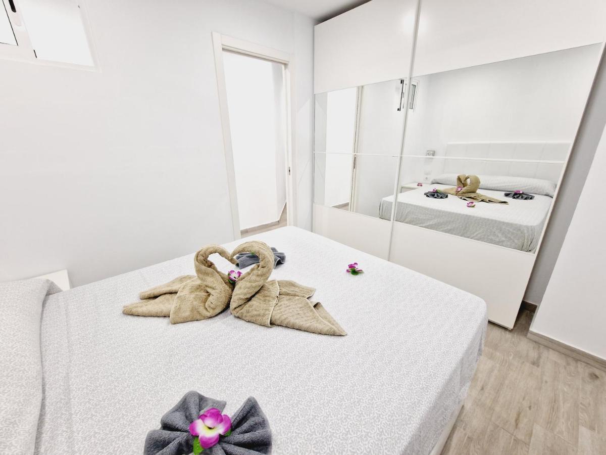 Luxury San Marino Apartment & Pool View Los Cristianos  Eksteriør billede